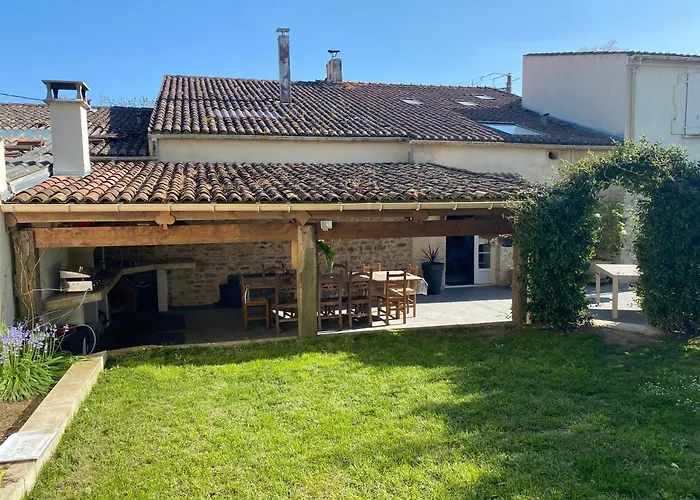 Les 5 Timbres * Montpellier-de-Médillan